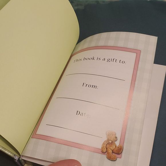 One-Minute‎ Devotions for Mom by Carolyn Larsen Book - Picture 7 of 11